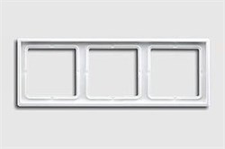 Рамка тройная, для горизонтального/вертикального монтажа Jung LS 990 Белый LS983ww - фото 10129