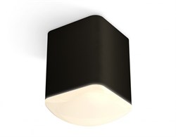 Ambrella Комплект накладного светильника с акрилом XS7813022 SBK/FR черный песок/белый матовый MR16 GU5.3 (C7813, N7756) XS7813022 - фото 103131
