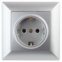 Intro Розетка Solo 4-206-03 с заземлением 2P+E Schuko со шторками, 16А-250В, IP20, СУ, алюминий Б0053683 - фото 76474