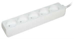 IEK Удлинитель У5 5 мест 2Р/3метра 2х0.75мм2 10А/250 WYP10-06-05-03-N