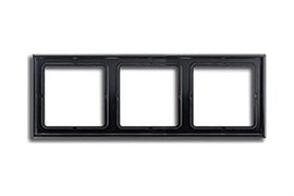 Рамка тройная, для горизонтального/вертикального монтажа Jung LS 990 Черный LS983sw