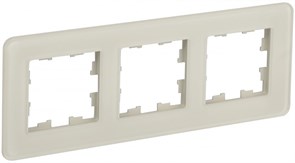 IEK Brite Decor песчаный матовый стекло скруглённые углы рамка 3 места BR-M32-G-41-K98