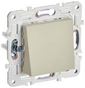 IEK SKANDY Бежевый Вывод кабеля SK-O01B SK-VK10-0-K10 IEK SKANDY Бежевый Вывод кабеля SK-O01B SK-VK10-0-K10